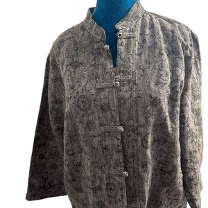 Elegant Gray Women's Asian style blouse size 2. 💯 linen embroidery is rayon
